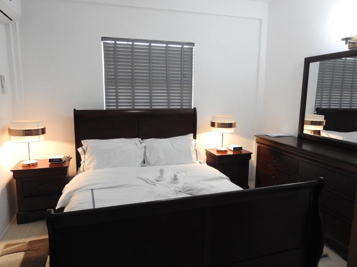 Belview Apartments Belmont Extérieur photo